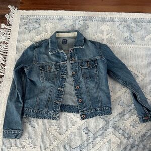 GAP Blue Jean Jacket - size L but fits more like a relaxed M